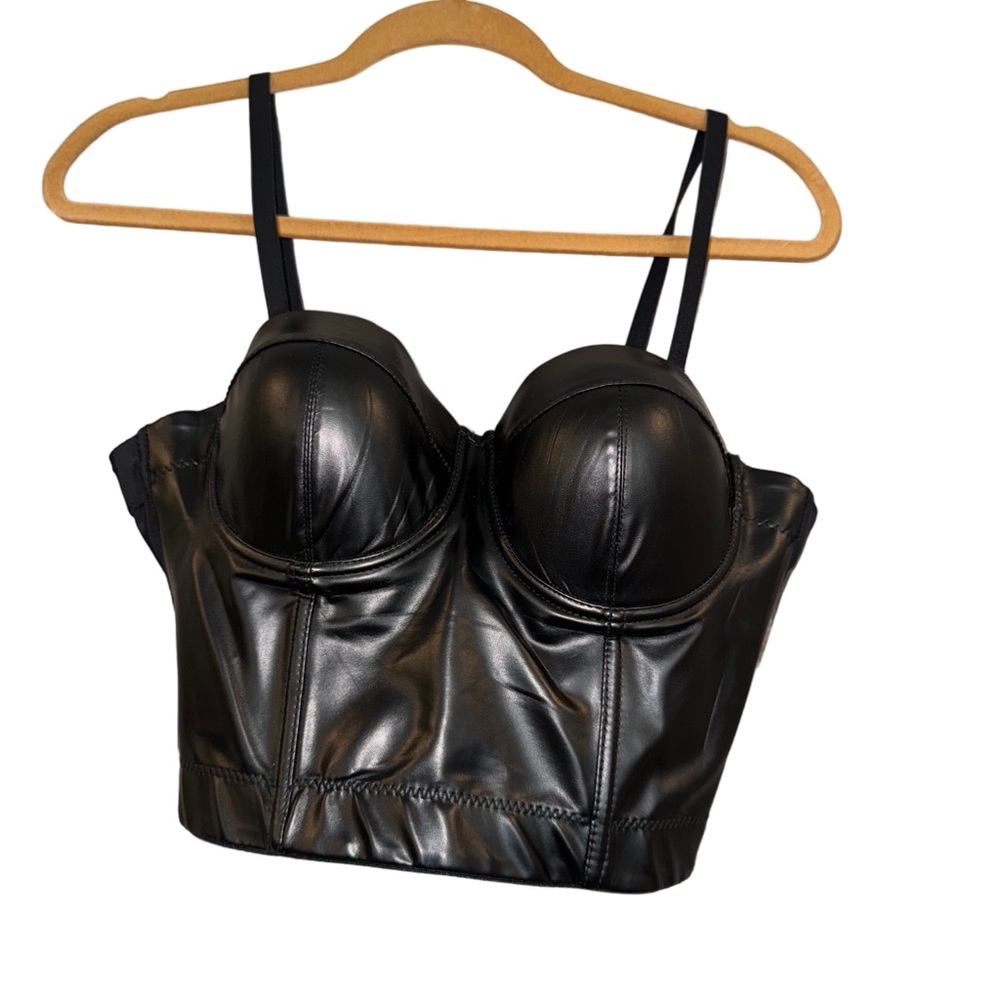 Woman’s bustier black leather like with cup front